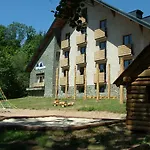 Hotel Profamily 3*
